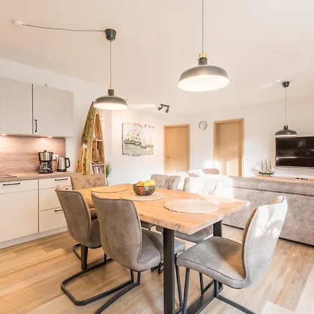 Bahnhofstr 9 Bahnhofstrasse 9, One Daire