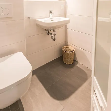 Daire Bahnhofstr 9 Bahnhofstrasse 9, One *