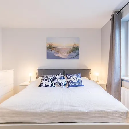 Bahnhofstr 9 Bahnhofstrasse 9, One Бюзум