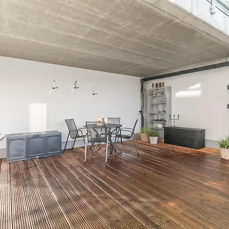 Bahnhofstr 9 Bahnhofstrasse 9, One